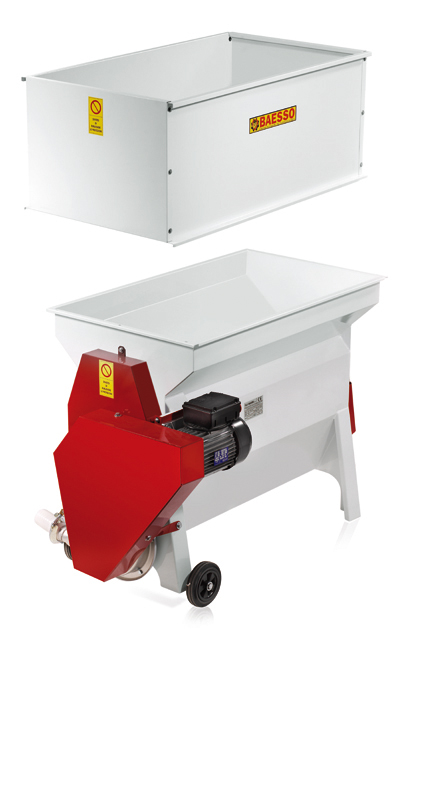 Screwdriver with Pump and Folding Tub